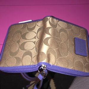 Coach wallet